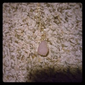 5/$20Light pink stone necklace. Like new
